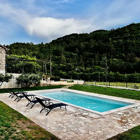 Riverstone Oasis Σπίτι διακοπών Τρέμπινιε