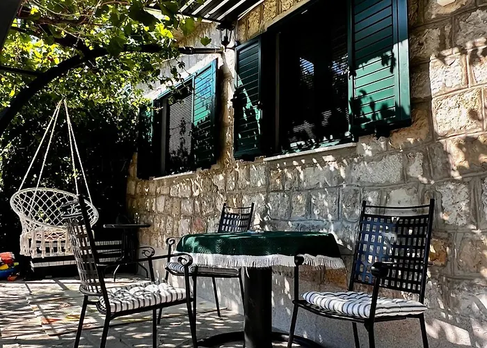 Riverstone Oasis 度假居